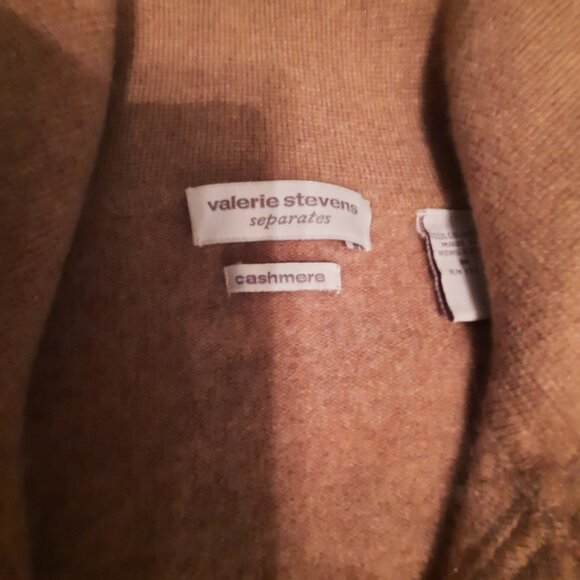 100% Cashmere cardigan, Valerie Stevens - Picture 3 of 5